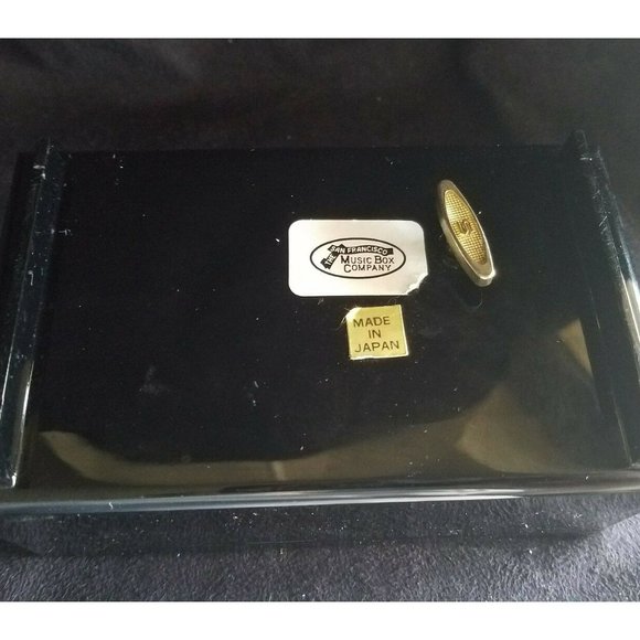 Vtg Music Jewelry Box The San Francisco Music Box Co. holographic buterfly - Picture 7 of 7